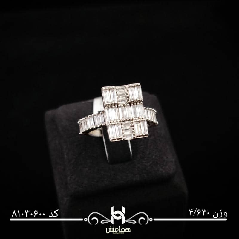 انگشتر نقره زنانه نگین کاری کد 81030600
